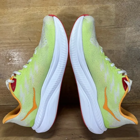 Hoka One One Mach 6 Womens Size 9.5 (B) Running Shoes Sneakers White Lettuce