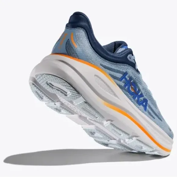 Hoka one one Man’s Bondi 9 walking running shoes