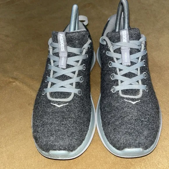 Hoka One One Mens Hupana Flow Wool 1105589 DSCG Gray Running Shoes Sneakers Sz 6