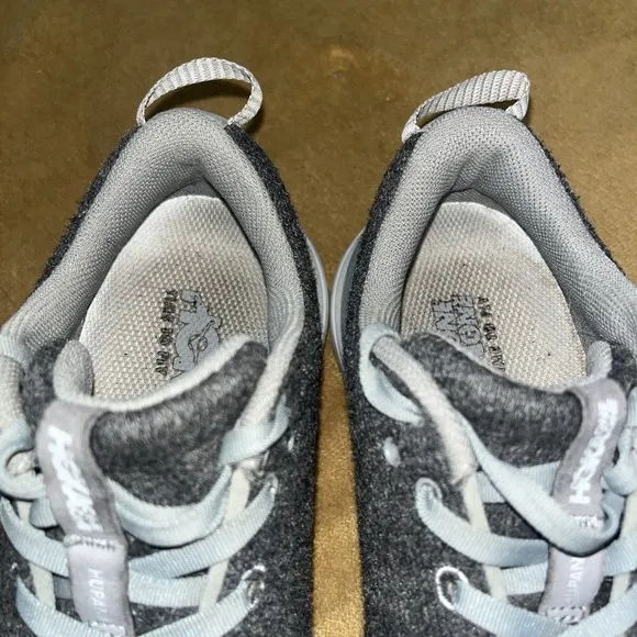 Hoka One One Mens Hupana Flow Wool 1105589 DSCG Gray Running Shoes Sneakers Sz 6
