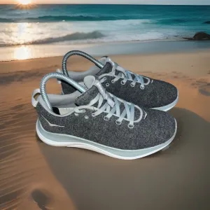 Hoka One One Mens Hupana Flow Wool 1105589 DSCG Gray Running Shoes Sneakers Sz 6