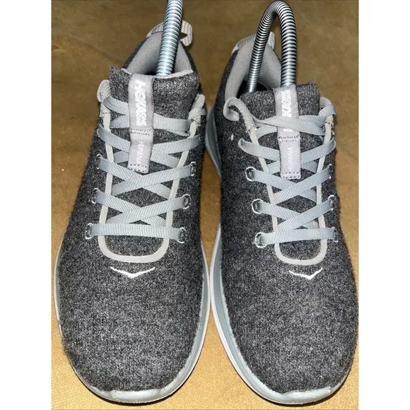 Hoka One One Mens Hupana Flow Wool 1105589 DSCG Gray Running Shoes Sneakers Sz 6