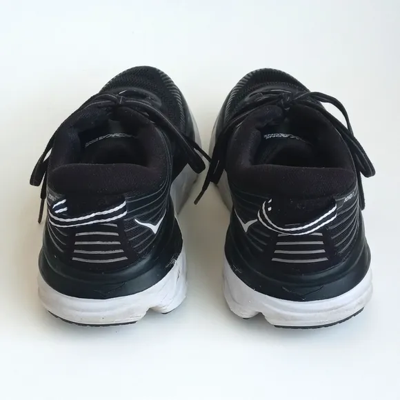 Hoka Women's Black Bondi 7 One On One Tennis Shoes Athletic Shoes Size 8