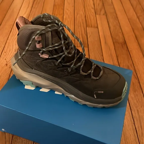 HOKA Women’s ONE ONE Kaha 2 GTX Z hiking boots