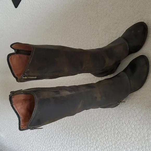 🔥HP🔥Donald J. Pliner Olive Camo Knee High Boots