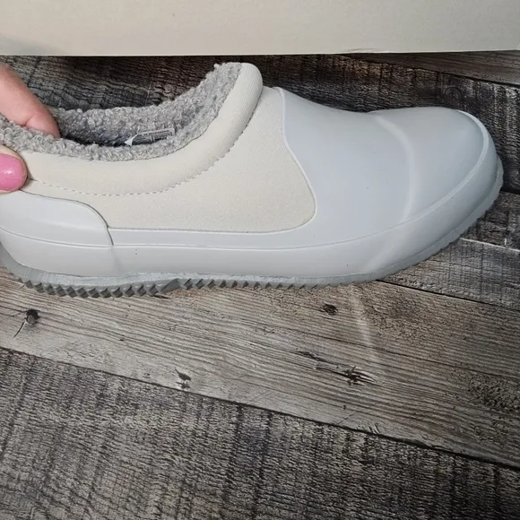 Hunter Big Kids sherpa rain shoes frosted grey   Size boys 4 ,girls 5 Eu 36