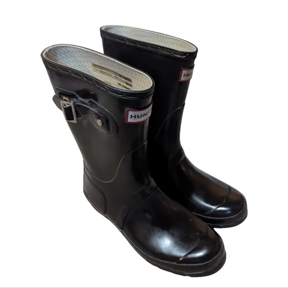 Hunter Boots Original Short Gloss Rain Snow Boots Black size 7 Classic Preppy
