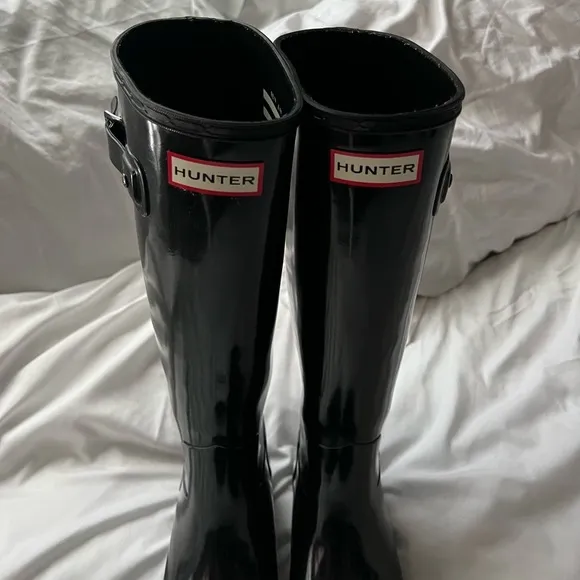 Hunter Boots Women's Original Tall Rain Boots Shine Black Size 7
