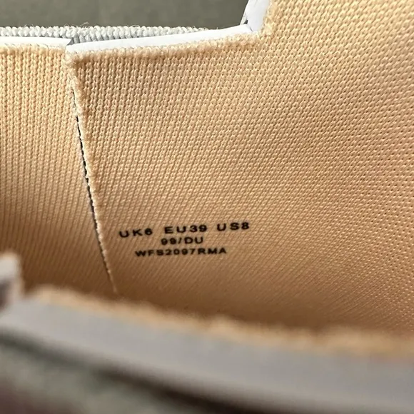 Hunter‎ Chelsea Waterproof Boots Sz 8