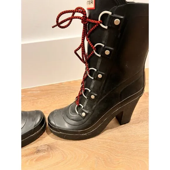 Hunter Gabby Women’s Black Rubber Heeled Boots Size US 8M / UK 7 / EU 40/41 Box