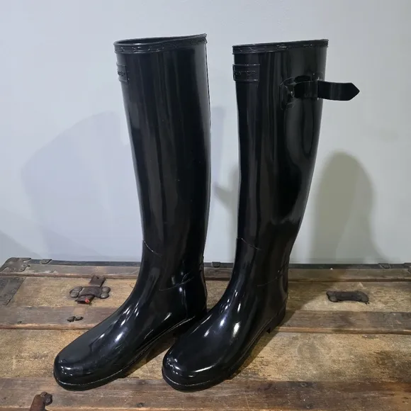 Hunter Original Refined Gloss Black Tall Wellington Rain Boots. 8W Girlhoodcore