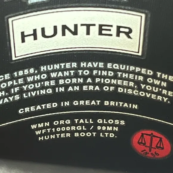 Hunter Original Tall Gloss Rain Boots Rubber Waterproof, Black, Women’s 8/EUR 39