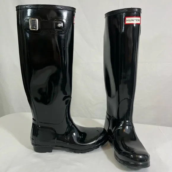 Hunter Original Tall Gloss Rain Boots Rubber Waterproof, Black, Women’s 8/EUR 39