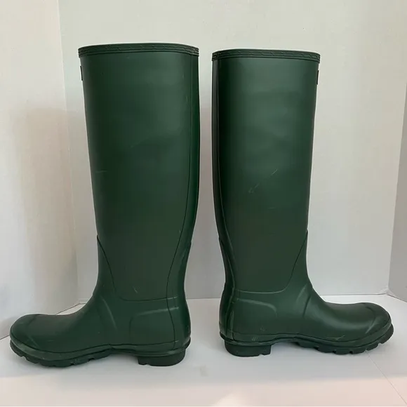 Hunter Original Tall Rain Boots Matte Green Women’s Size 9