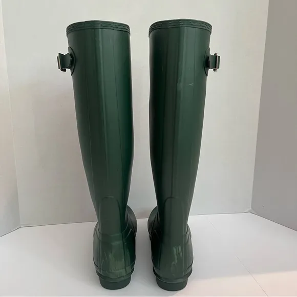 Hunter Original Tall Rain Boots Matte Green Women’s Size 9