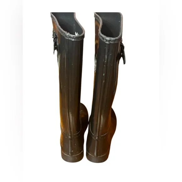 HUNTER Refined Tall Gloss Waterproof Rain Boot (Women) Size 7