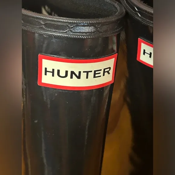 HUNTER Refined Tall Gloss Waterproof Rain Boot (Women) Size 7