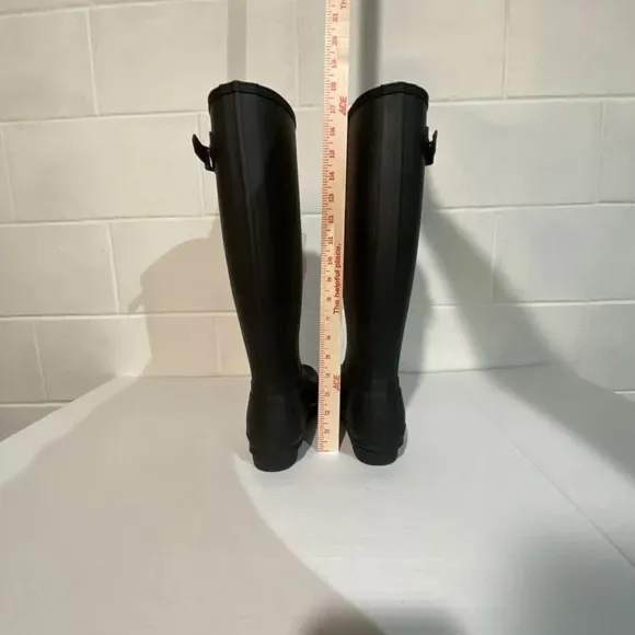 Hunter Women's Original Tall Wellington Boots Black WFT1000RMA NIB Rain Boots