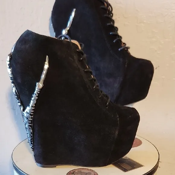 JEFFERY CAMPBELL Black Damsel Claw Platform  Lace Up Shoe Heel 6