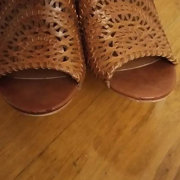 Jeffrey Campbell brown shoes