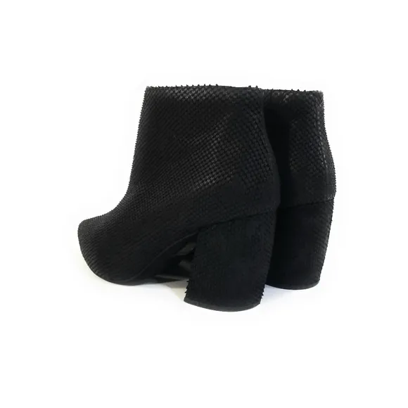 Jeffrey Campbell 'Total' Ankle Boots in Black Scale Womens Size 7