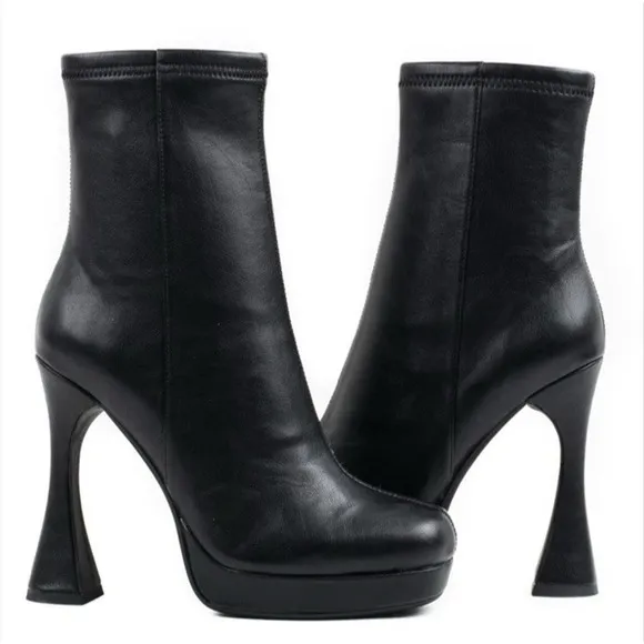 Jeffrey Campbell Women Size 8.5 Belair Platform Boots Black Leather Whimsygoth