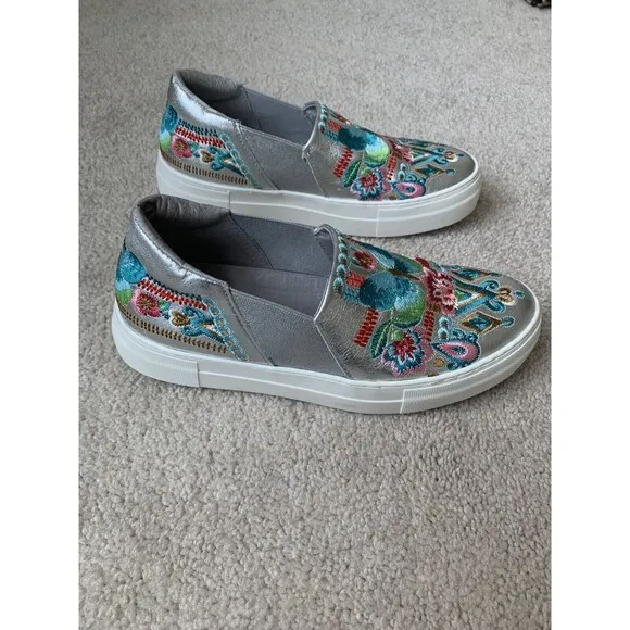 Johnny Was Vinny Butterfly Embroidered Slip On Sneakers Size 7