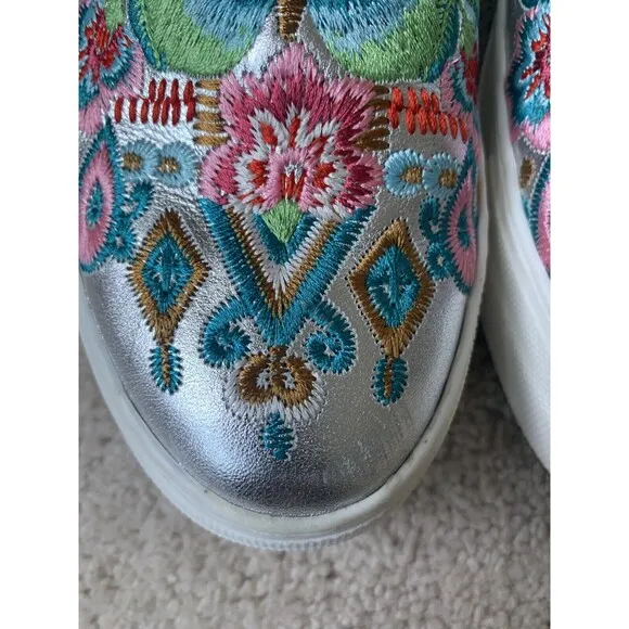 Johnny Was Vinny Butterfly Embroidered Slip On Sneakers Size 7