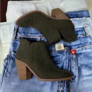 Joie Kayden Moss Green Suede Booties (1425)
