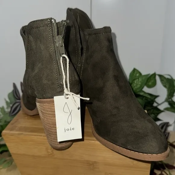 Joie Kayden Moss Green Suede Booties (1425)