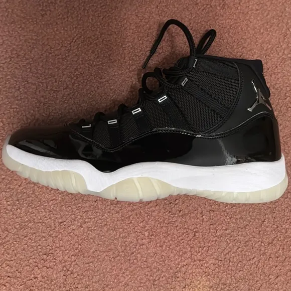 Jordan 11 RetroJubilee 25th Anniversary