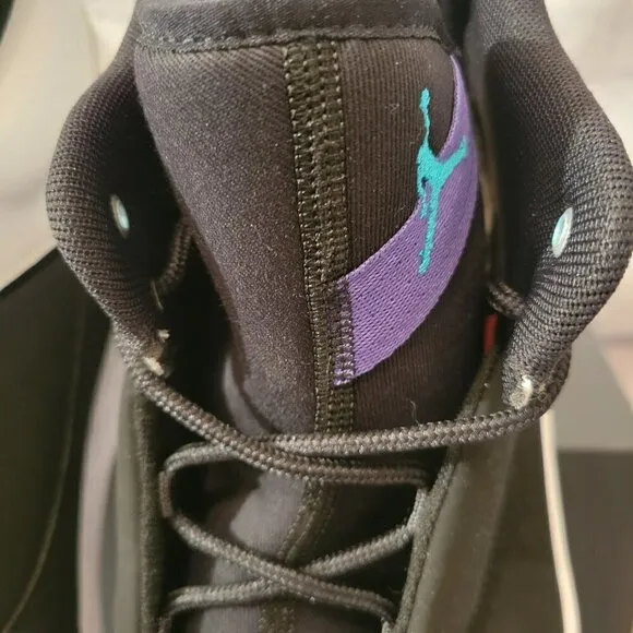 JORDAN FADEAWAY BASKETBALL SHOES