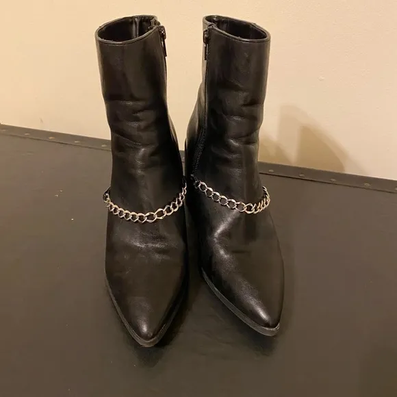 Journey Collection Women Monicco Ankle Boot Shoes Black Faux Leather, Size 8.5