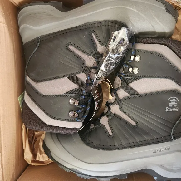 Kamik Black and Gray Boots with High-Top Design and Durable Traction Sole