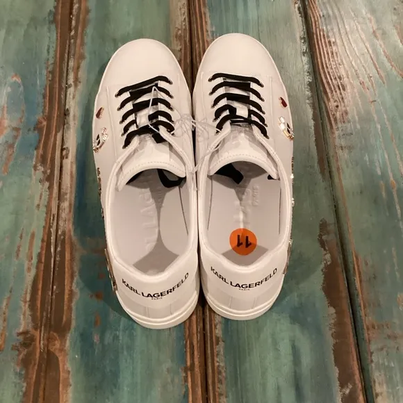 Karl Lagerfeld NWOT 11 Cambie Women’s Sneakers White Logo New Without Box