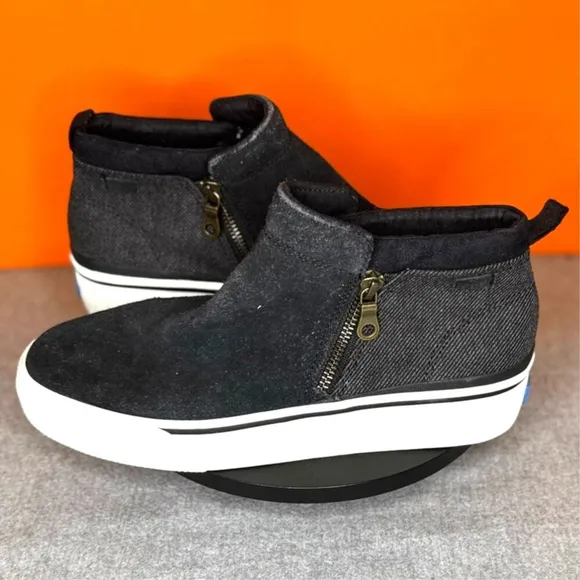 KEDS Cooper Black Grey Suede Zip High Top Slip ON Flat Black Size 8
