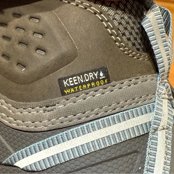 Keen Black and Gray Hiking Boots