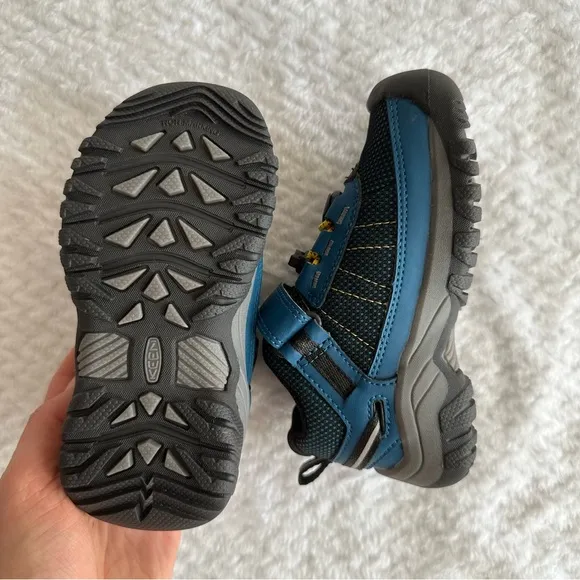 Keen Targhee Sport Mykonos Blue/Keen Yellow Sneakers size 8 Toddler