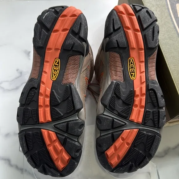 Keen Verdi II Mid Waterproof Lace Up Hiking Boots Size 9 NIB