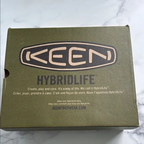Keen Verdi II Mid Waterproof Lace Up Hiking Boots Size 9 NIB