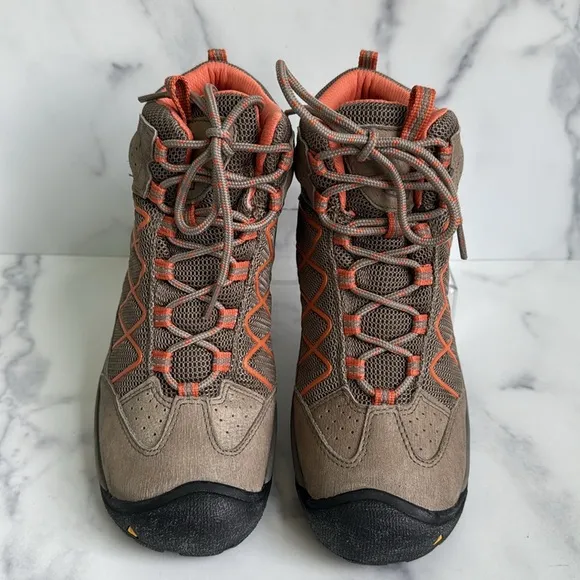 Keen Verdi II Mid Waterproof Lace Up Hiking Boots Size 9 NIB