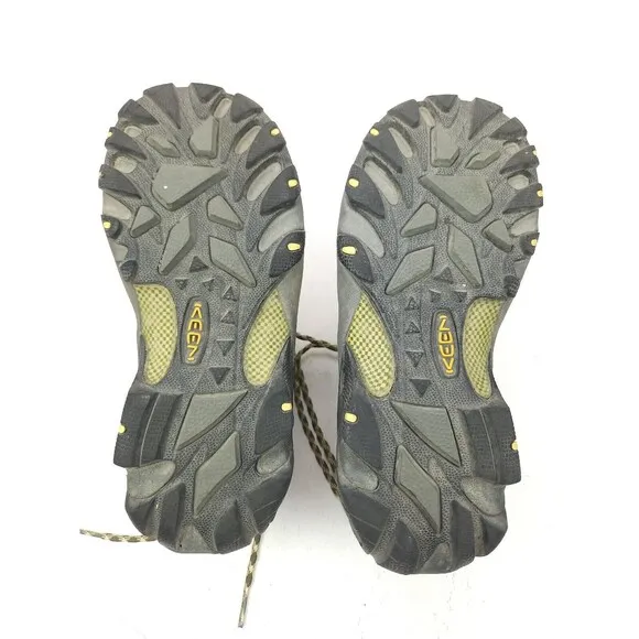 KEEN Voyageur Mid Women Sz 7.5 W Vented Hiking Boots Brown Outdoor 1010138