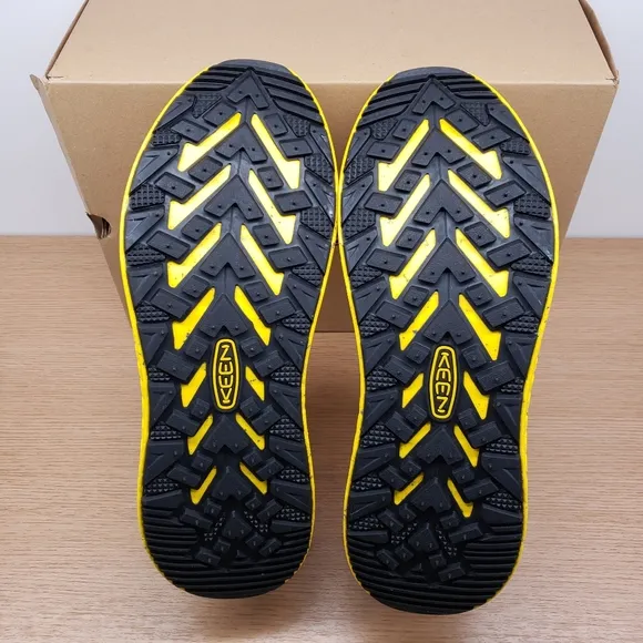 Keen WK400 Walking Shoes Yellow / Black Women's 9.5