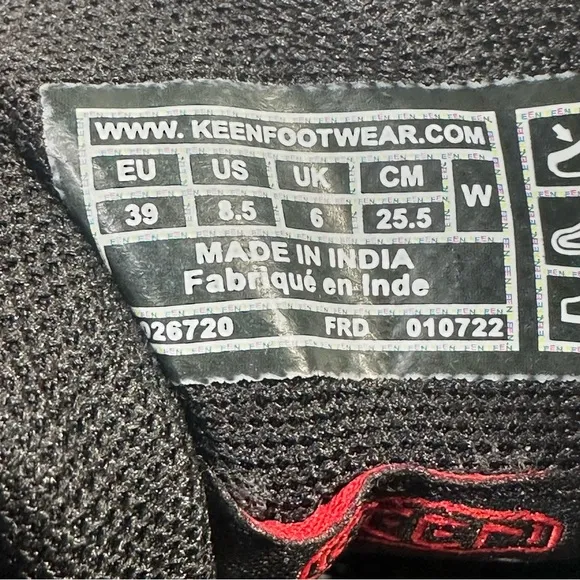 Keen Women's Kaci III Winter Waterproof Boot. Sz: 8.5