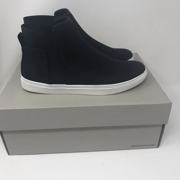 Kenneth Cole Black High Top Sneaker Boots Sz 8