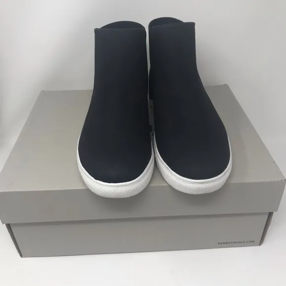 Kenneth Cole Black High Top Sneaker Boots Sz 8