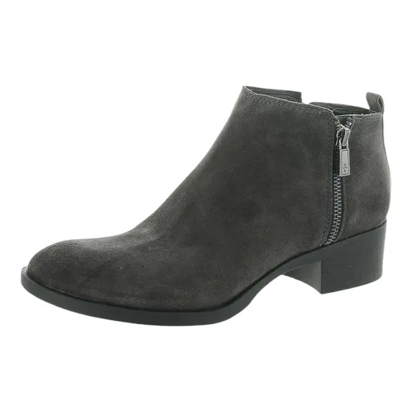 Kenneth Cole New York Dara Side-Zip Leather Booties in Asphault. Size 9.