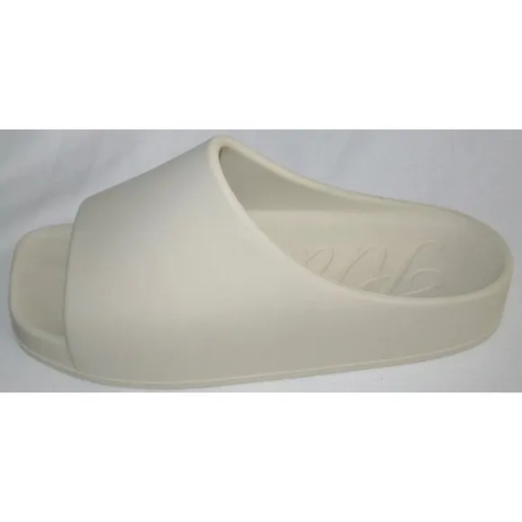 KHAITE Brighton Rubber Beach Summer Sandals Slides Shoes Womens Size 38 US 8