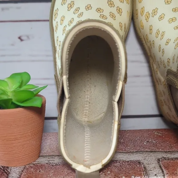 Konges Slojd Danish Welly Rubber Boots Buttercup Yellow Ditsy Flower Daisy 5/5.5