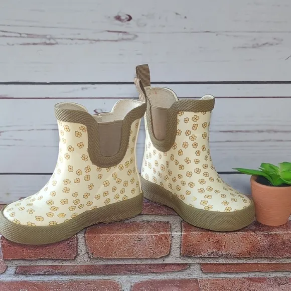 Konges Slojd Danish Welly Rubber Boots Buttercup Yellow Ditsy Flower Daisy 5/5.5